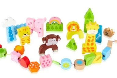 Beehive Toys Zoo Lacing Blocks